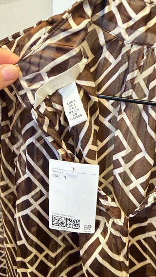 Blusa H&M Estampada Marrón y Blanca