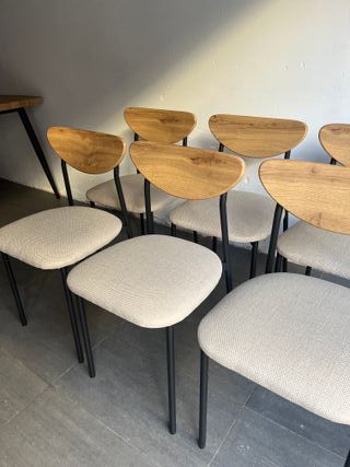 Mesa comedor y 6 sillas estilo industrial