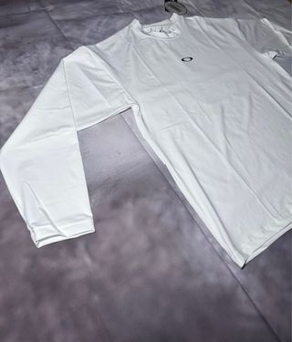 Camiseta Oakley manga larga blanca
