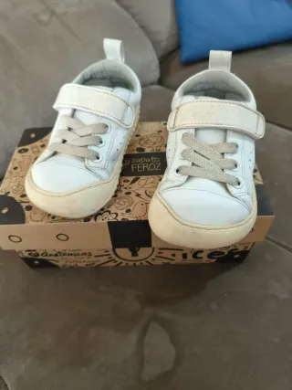 Zapato Feroz T. 25 Paterna Rocker