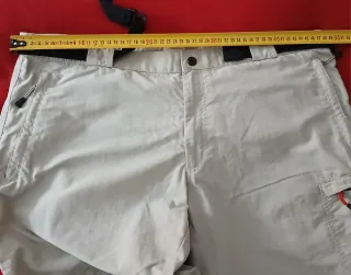 Pantalón Trangoworld convertible Talla L Beige