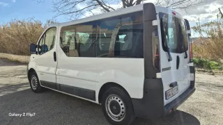 Renault Trafic 1.9DCI 9 PLAZAS.
