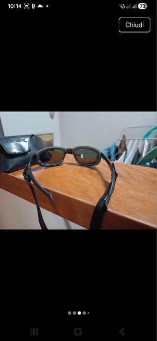 Occhiali da sole WileyX neri e marroni