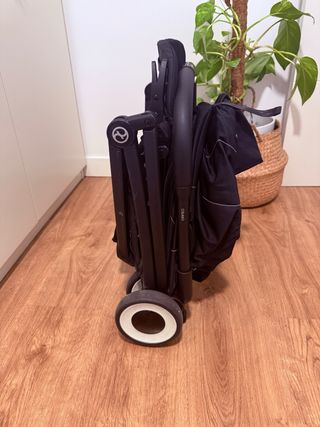 Silla de paseo Cybex Orfeo negra