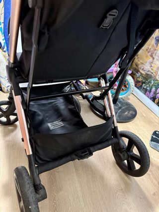 Silla de paseo ligera negra