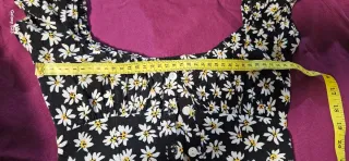 Vestito corto floreale margherite nero