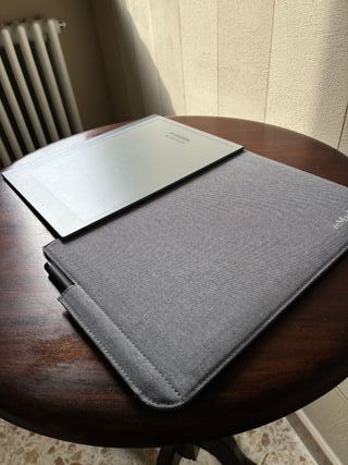 reMarkable 2 Penna e Custodia