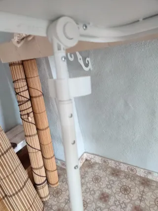 Mesita auxiliar Ikea