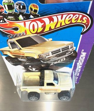 Hot Wheels 1987 Toyota Pickup Truck