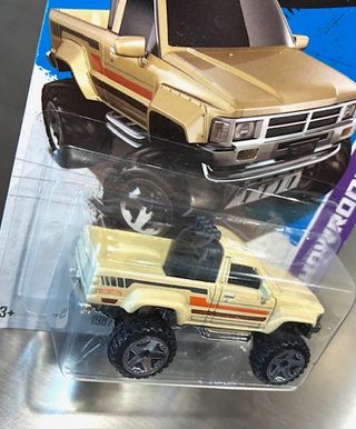 Hot Wheels 1987 Toyota Pickup Truck
