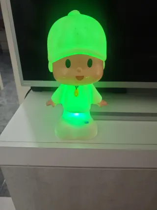 Pocoyó con luces