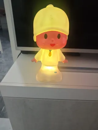 Pocoyó con luces