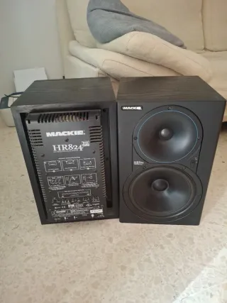 Mackie HR824 Monitores de Estudio (Par)