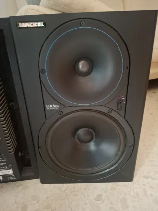 Mackie HR824 Monitores de Estudio (Par)