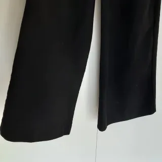 Pantalón Zara pinzas negro Talla S