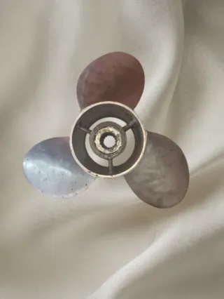 Hélice Mercruiser Bravo I / II