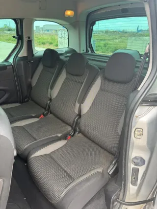 Peugeot e-Partner 2015