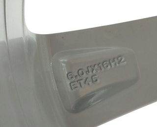 2373346 6f9601025 llanta seat arona style