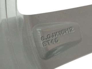 2373346 6f9601025 llanta seat arona style