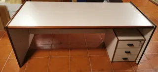 Mesa de oficina 185x83cm con cajonera