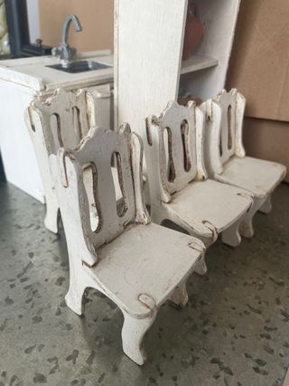 Muebles cocina y sillas casita de muñecas