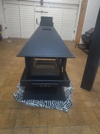 Chimenea de leña central ROCAL