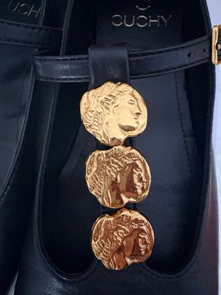 Bailarinas Cuchy Abril Negro y Dorado