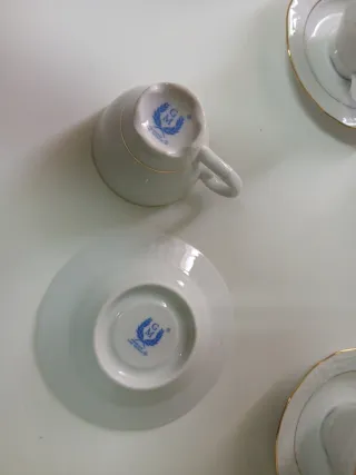 Juego de café porcelana blanco y oro