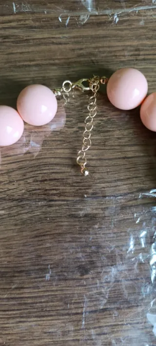 Conjunto de bisutería collar, pendientes y pulsera