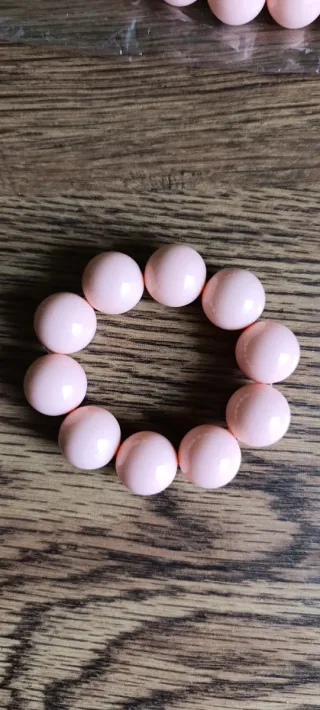 Conjunto de bisutería collar, pendientes y pulsera