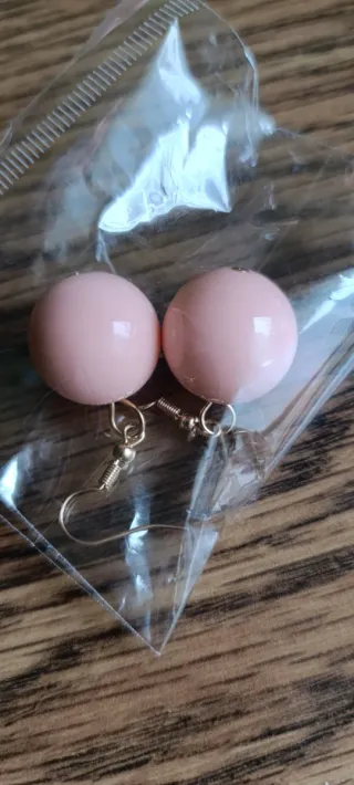 Conjunto de bisutería collar, pendientes y pulsera