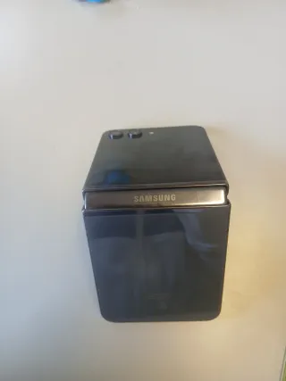 Samsung Galaxy Z Flip5 256GB