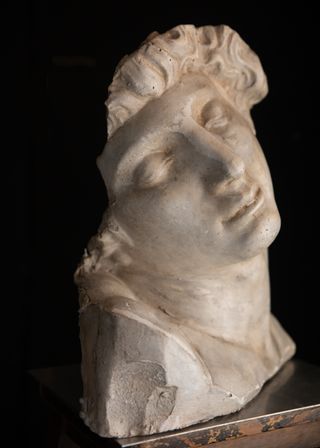 Busto clásico escayola vintage 36cm
