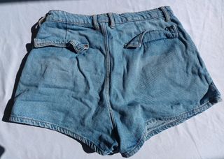 Shorts vaqueros azules con bolsillos