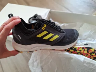 Adidas Terrex Scarpe Taglia 42