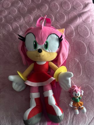 Peluche Amy Rose Mochila Sonic