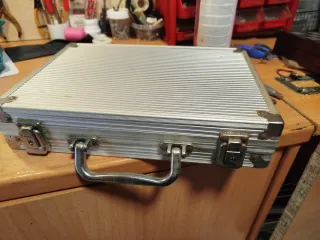 Maletín Póker buen estado incluye fichas de poker