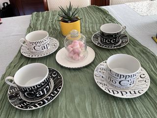 Set 4 Tazas y Platos Porcelana Cappuccino