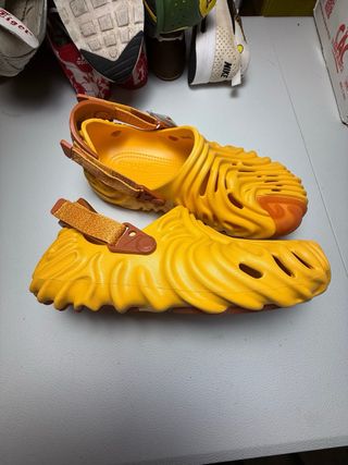 Crocs Sandálias Laranja/Amarelo