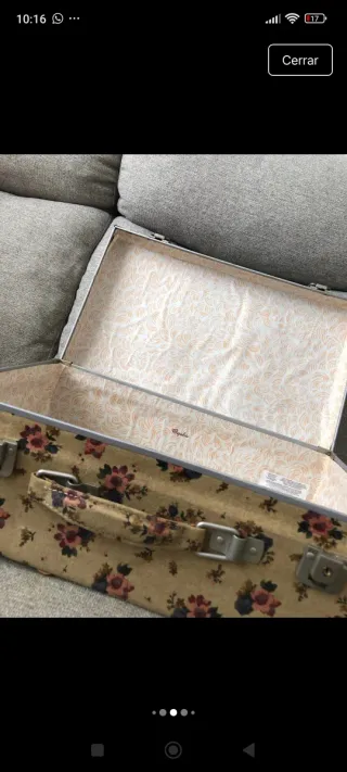 Maleta vintage floral única