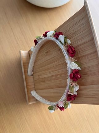 Diadema flores niña rosa y rojo