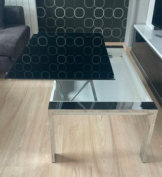 Mesa auxiliar cristal y metal