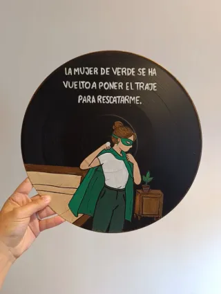 Vinilo Pintado a Mano Mujer de Verde