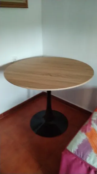 Mesa Madera Tapa Redonda Pie Negro