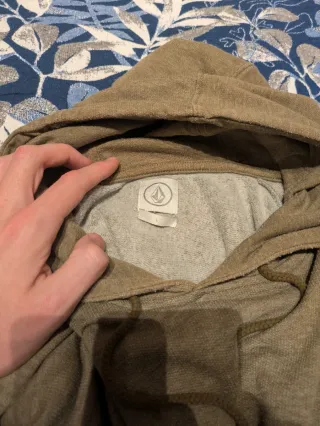 Lote 2 sudaderas tipo hoodie