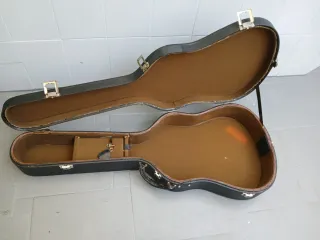 Estuche y Funda guitarra vintage