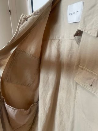 Sobrecamisa Gant Beige