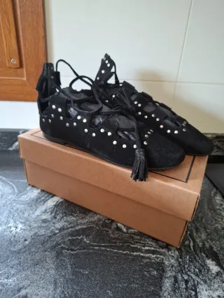 ASOS Botines Negros con Tachuelas