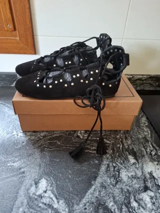 ASOS Botines Negros con Tachuelas