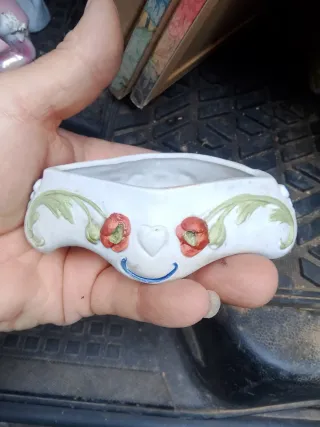 Cenicero Cara Sonriente con Flores